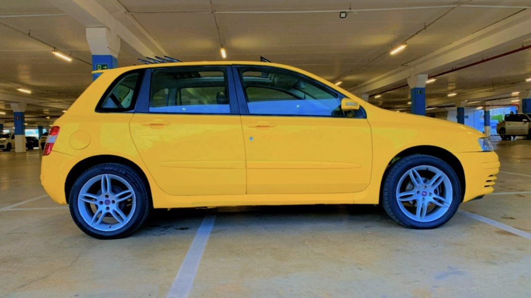 FIAT STILO SPORTING 1.8 ARO 17 OU 20 MIL NA CONTA 